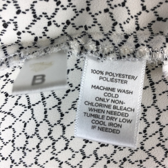 Ann Taylor Loft Women's Beige Long Sleeve Roll Tab Button Front Blouse Size M - Picture 8 of 8